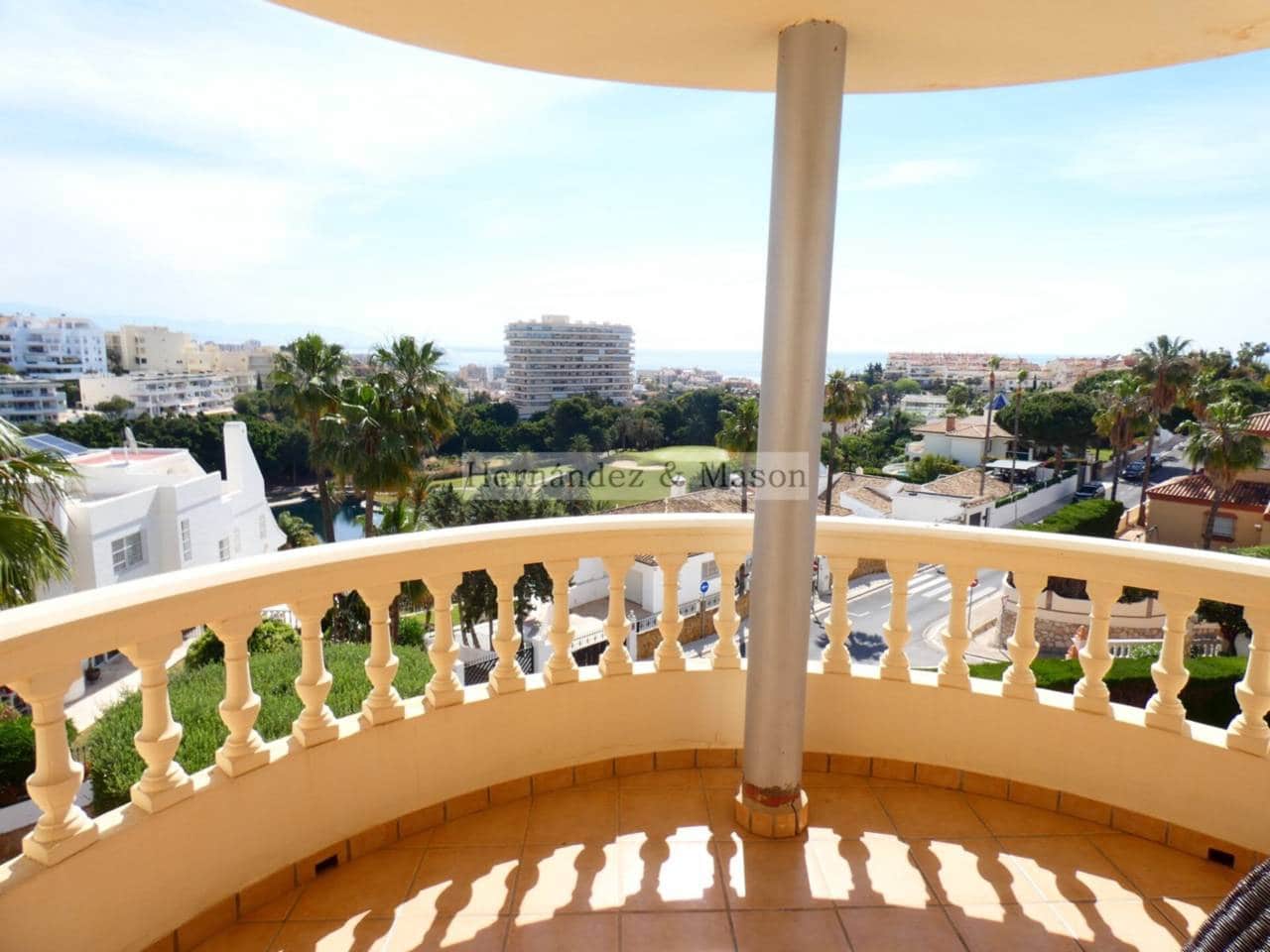 7 sypialnia Willa na sprzedaż w Torrequebrada z basenem garażem - 2 195 000 € (Ref: 8359176)