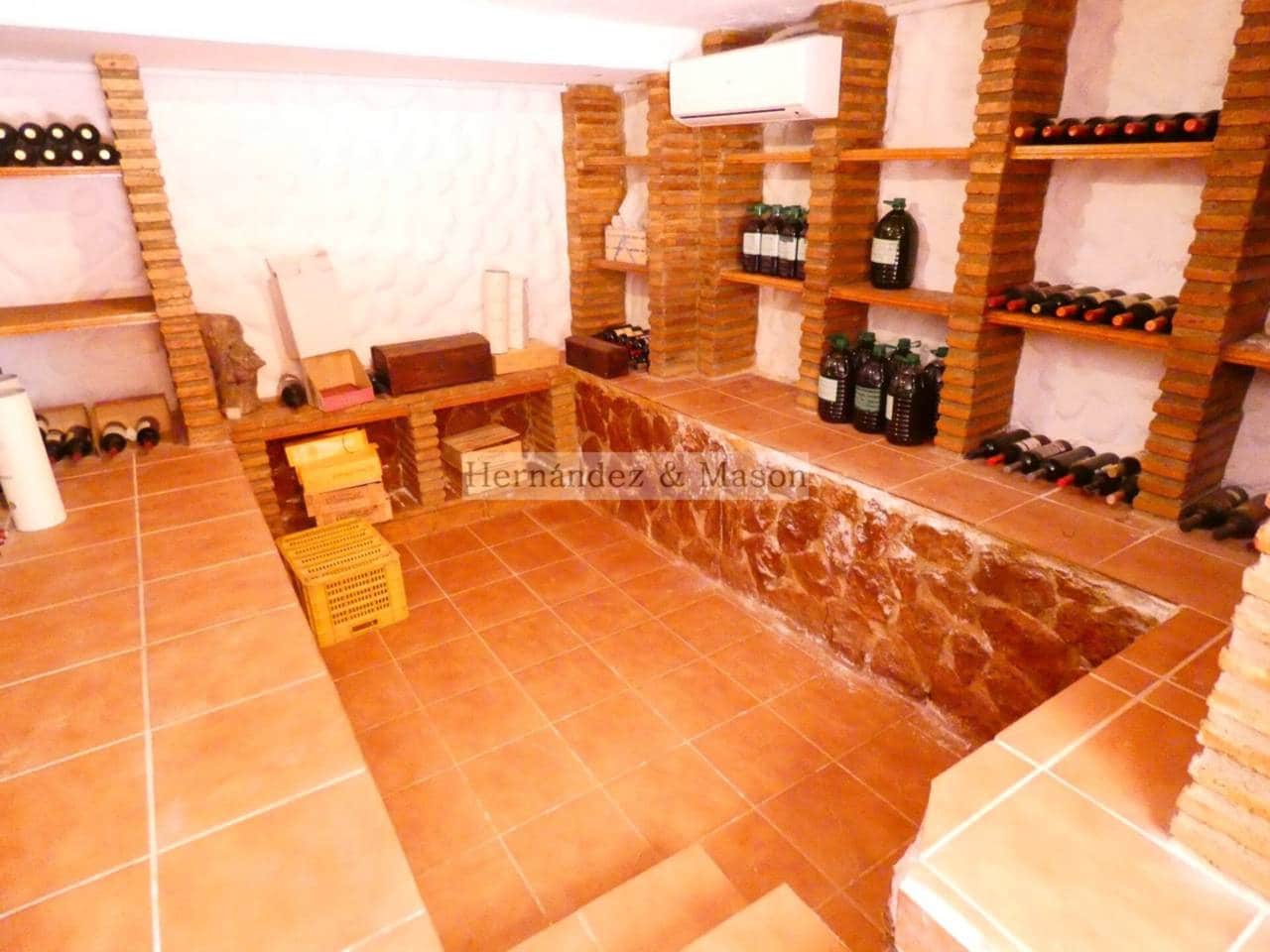 7 sypialnia Willa na sprzedaż w Torrequebrada z basenem garażem - 2 195 000 € (Ref: 8359176)