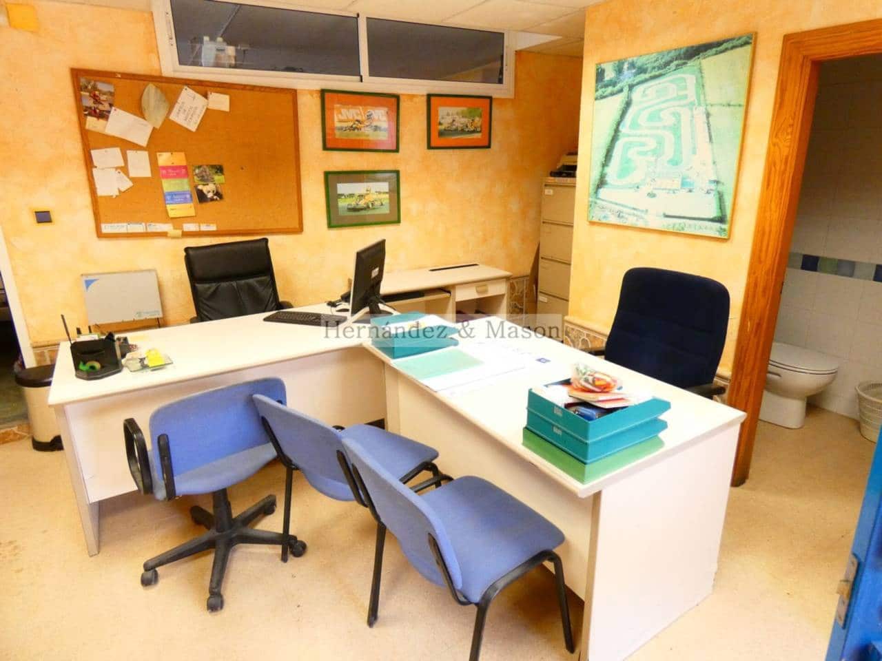 7 sypialnia Willa na sprzedaż w Torrequebrada z basenem garażem - 2 195 000 € (Ref: 8359176)