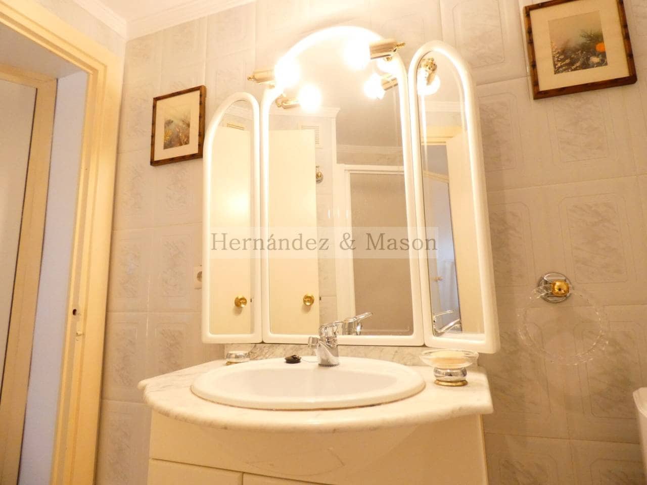 1 bedroom Apartment for rent in Benalmadena with pool - € 900 (Ref: 8740782)