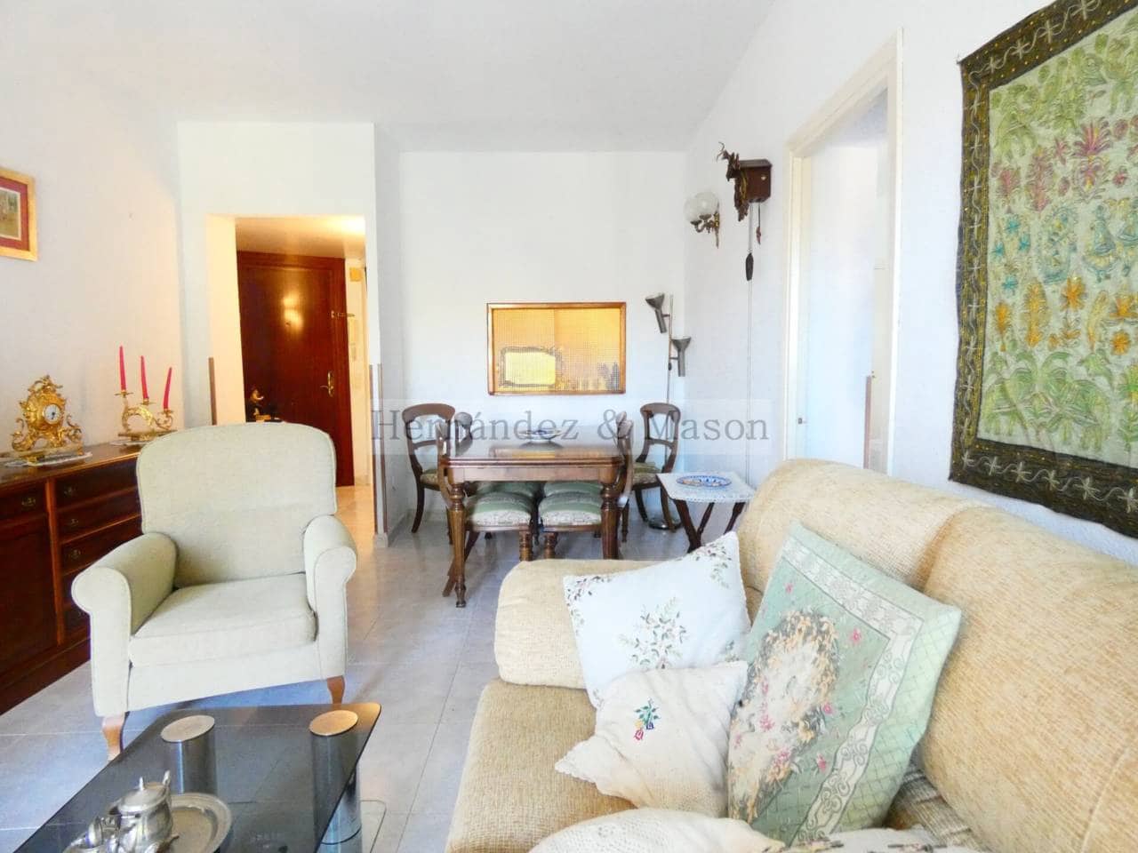 1 bedroom Apartment for rent in Benalmadena with pool - € 900 (Ref: 8740782)