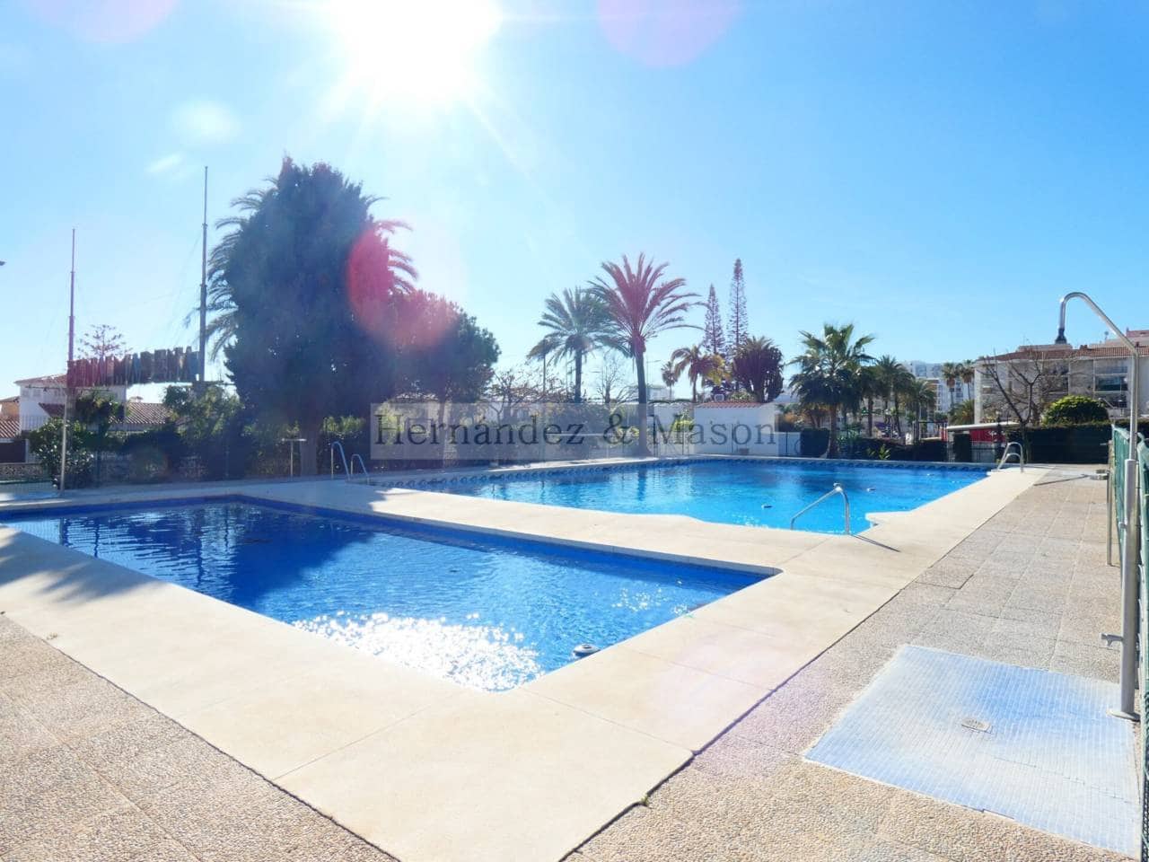 1 bedroom Apartment for rent in Benalmadena with pool - € 900 (Ref: 8740782)