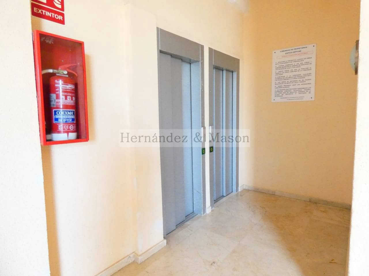 2 bedroom Flat for sale in Torremolinos with pool garage - € 430,000 (Ref: 8828378)