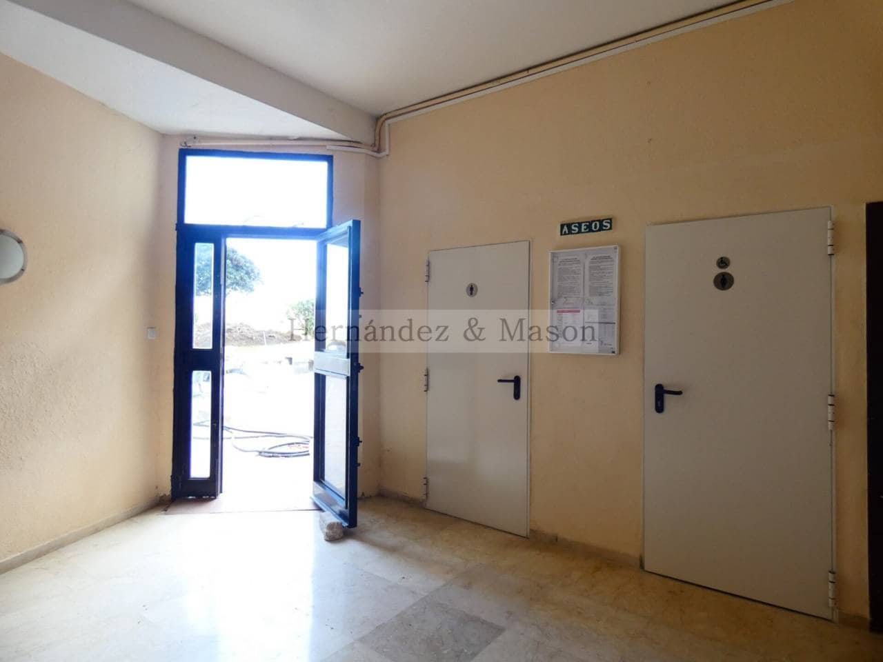 2 bedroom Flat for sale in Torremolinos with pool garage - € 430,000 (Ref: 8828378)