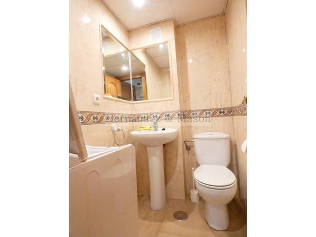 2 bedroom Flat for sale in Torremolinos with pool garage - € 430,000 (Ref: 8828378)