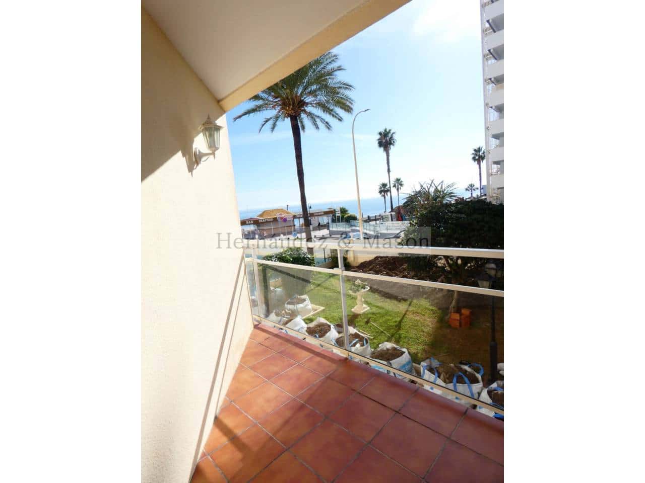 2 bedroom Flat for sale in Torremolinos with pool garage - € 430,000 (Ref: 8828378)