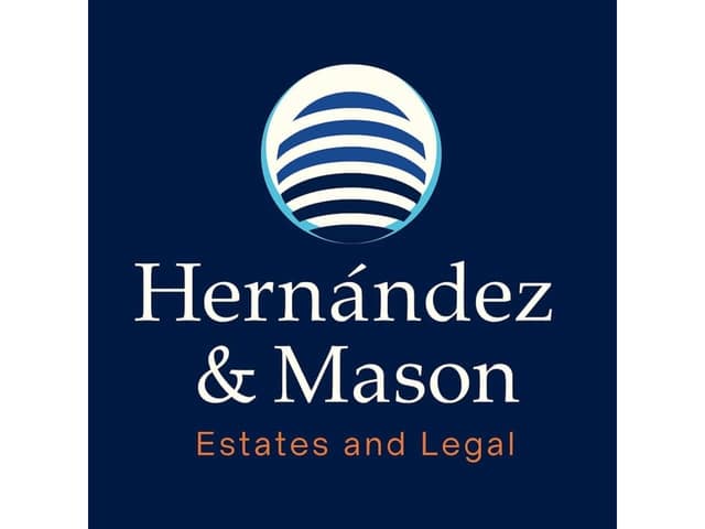 Kaupallinen myytävänä paikassa Torremolinos - 175 000 € (Ref: 8871406)