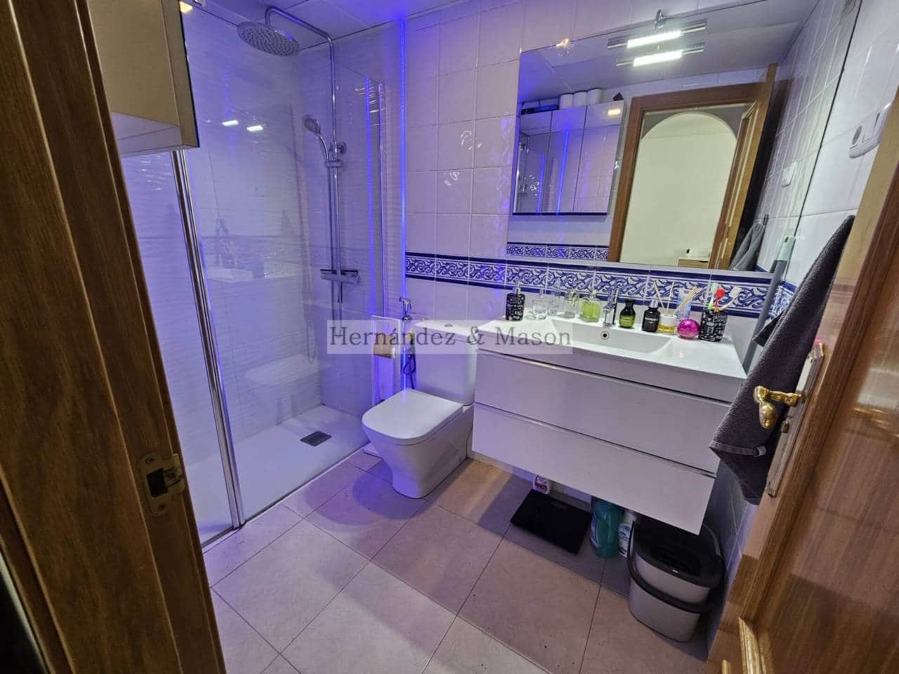 2 bedroom Flat for sale in Torremolinos - € 229,000 (Ref: 8928380)