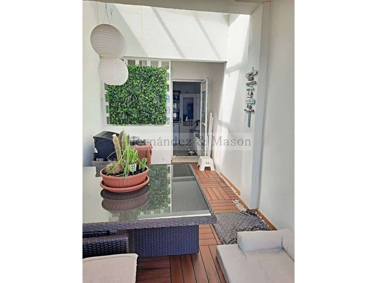 Ático de 2 habitaciones en Benalmádena en venta - 593.000 € (Ref: 9022905)