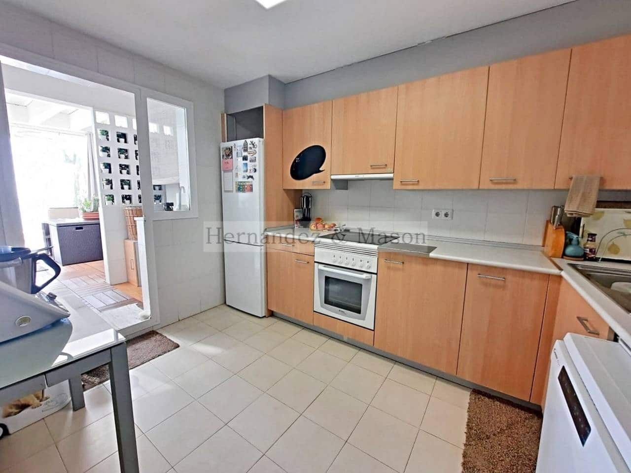 Ático de 2 habitaciones en Benalmádena en venta - 593.000 € (Ref: 9022905)