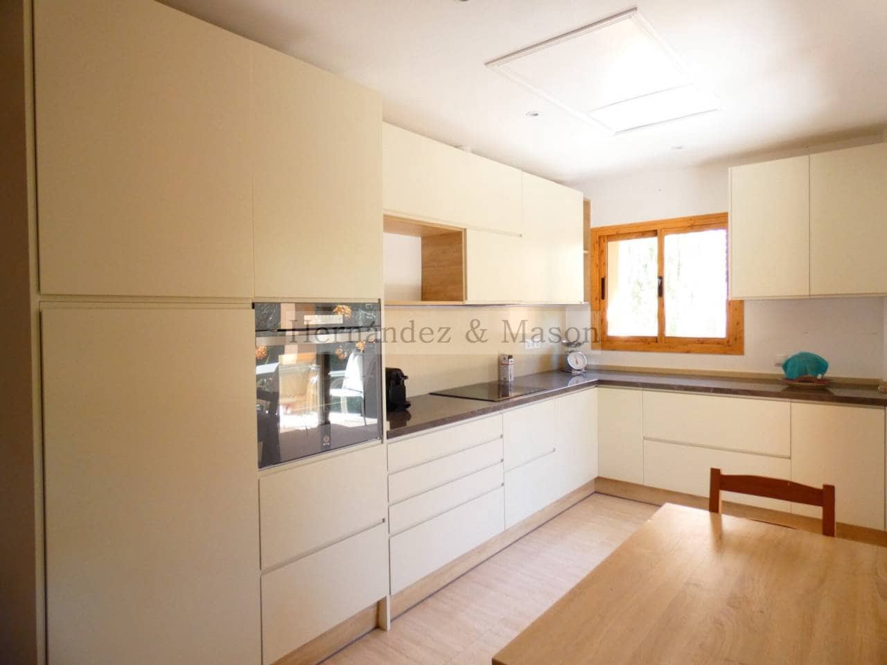 3 makuuhuone Huvila myytävänä paikassa Benalmadena mukana uima-altaan 
autotalli - 730 000 € (Ref: 9217781)