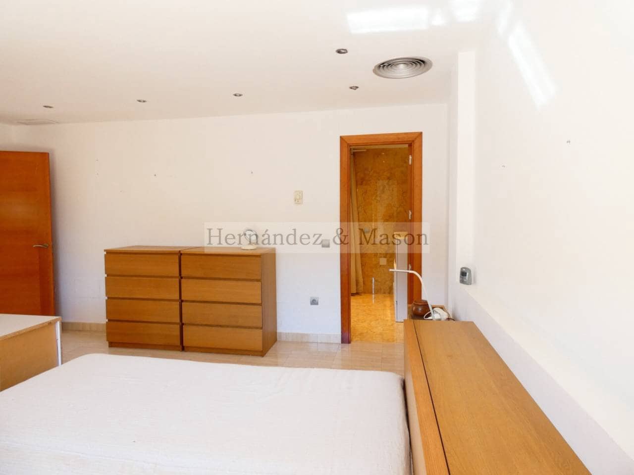 3 makuuhuone Huvila myytävänä paikassa Benalmadena mukana uima-altaan 
autotalli - 730 000 € (Ref: 9217781)