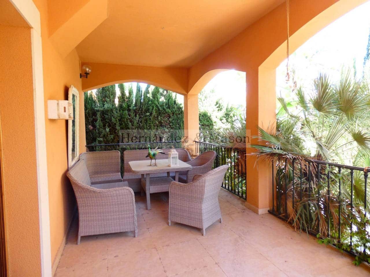 3 makuuhuone Huvila myytävänä paikassa Benalmadena mukana uima-altaan 
autotalli - 730 000 € (Ref: 9217781)