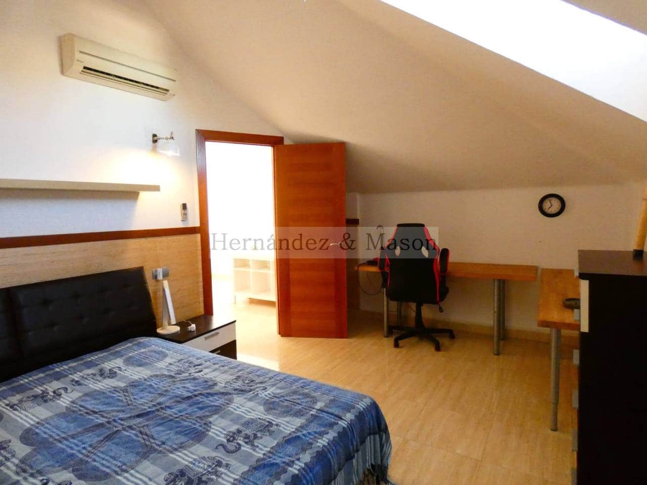 3 makuuhuone Huvila myytävänä paikassa Benalmadena mukana uima-altaan 
autotalli - 730 000 € (Ref: 9217781)