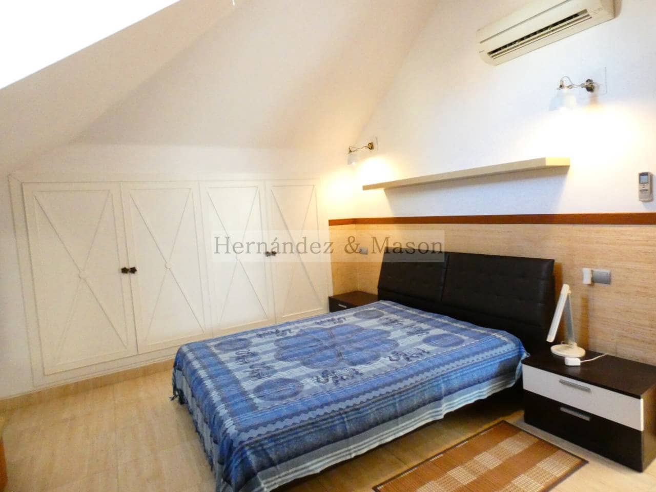 3 makuuhuone Huvila myytävänä paikassa Benalmadena mukana uima-altaan 
autotalli - 730 000 € (Ref: 9217781)