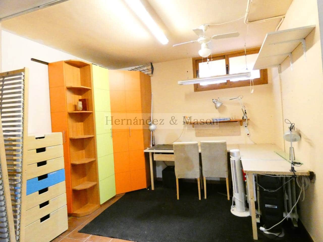 3 makuuhuone Huvila myytävänä paikassa Benalmadena mukana uima-altaan 
autotalli - 730 000 € (Ref: 9217781)