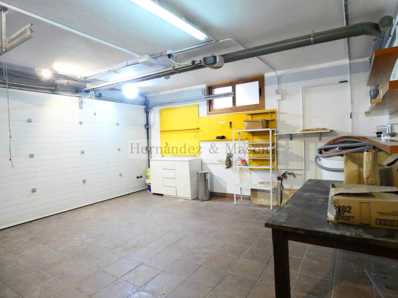 3 makuuhuone Huvila myytävänä paikassa Benalmadena mukana uima-altaan 
autotalli - 730 000 € (Ref: 9217781)