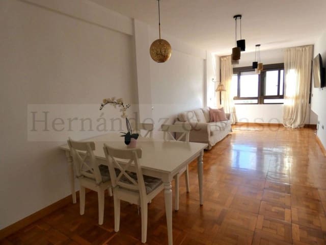 2 slaapkamer Flat te huur in Puerto Marina, Benalmádena met zwembad garage - € 1.300 (Ref: 9374956)