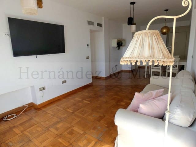 2 slaapkamer Flat te huur in Puerto Marina, Benalmádena met zwembad garage - € 1.300 (Ref: 9374956)