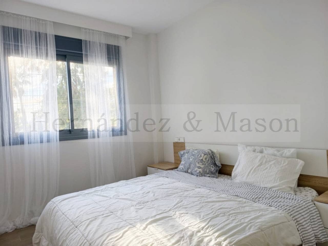 2 sovrum Lägenhet att hyra i Benalmadena med pool garage - 1 450 € (Ref: 9400374)