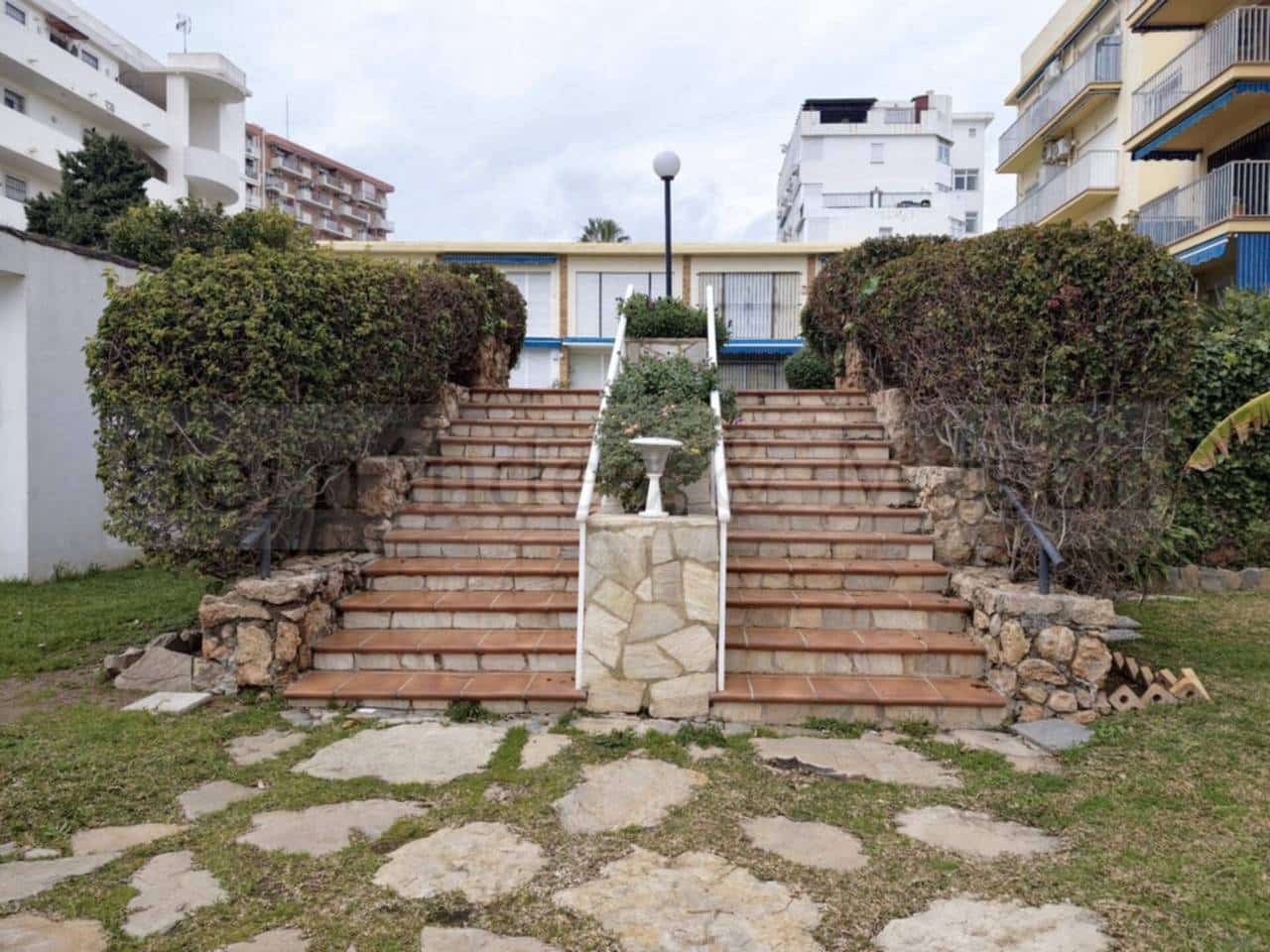 1 soveværelse Lejlighed til salg i Benalmadena med swimmingpool - € 250.000 (Ref: 9573705)