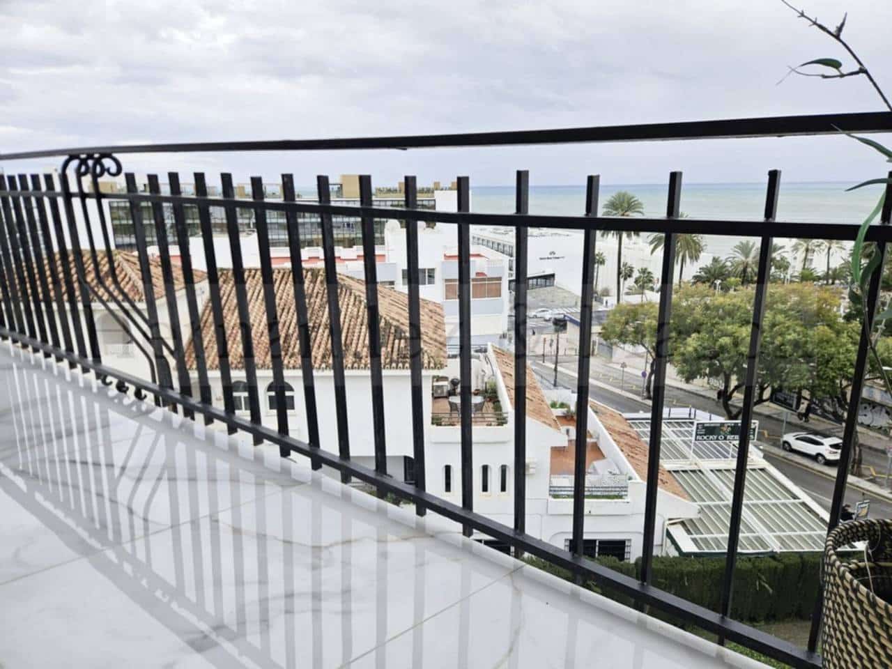 1 bedroom Apartment for sale in Benalmadena with pool - € 320,000 (Ref: 9625148)