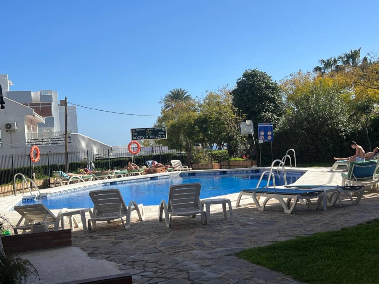 1 bedroom Apartment for sale in Benalmadena with pool - € 320,000 (Ref: 9625148)