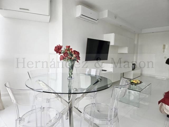 Studio till salu i Benalmádena med pool garage - 239 000 € (Ref: 9625149)