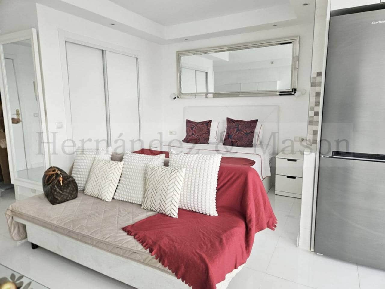 Studio till salu i Benalmadena med pool garage - 239 000 € (Ref: 9625149)