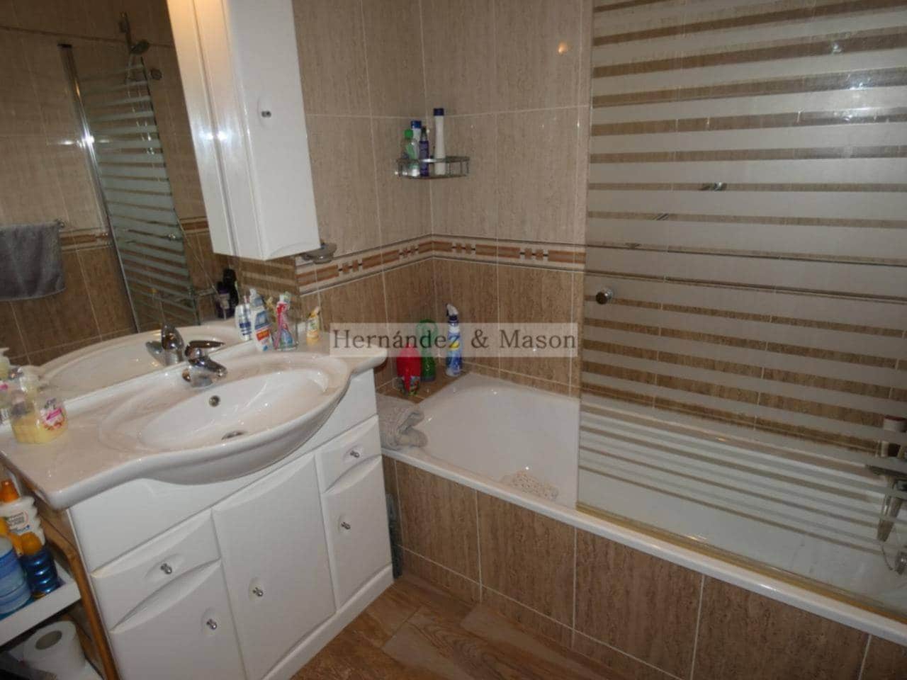 2 sypialnia Mieszkanie do wynajęcia w Torremolinos z basenem garażem - 950 € (Ref: 9629508)