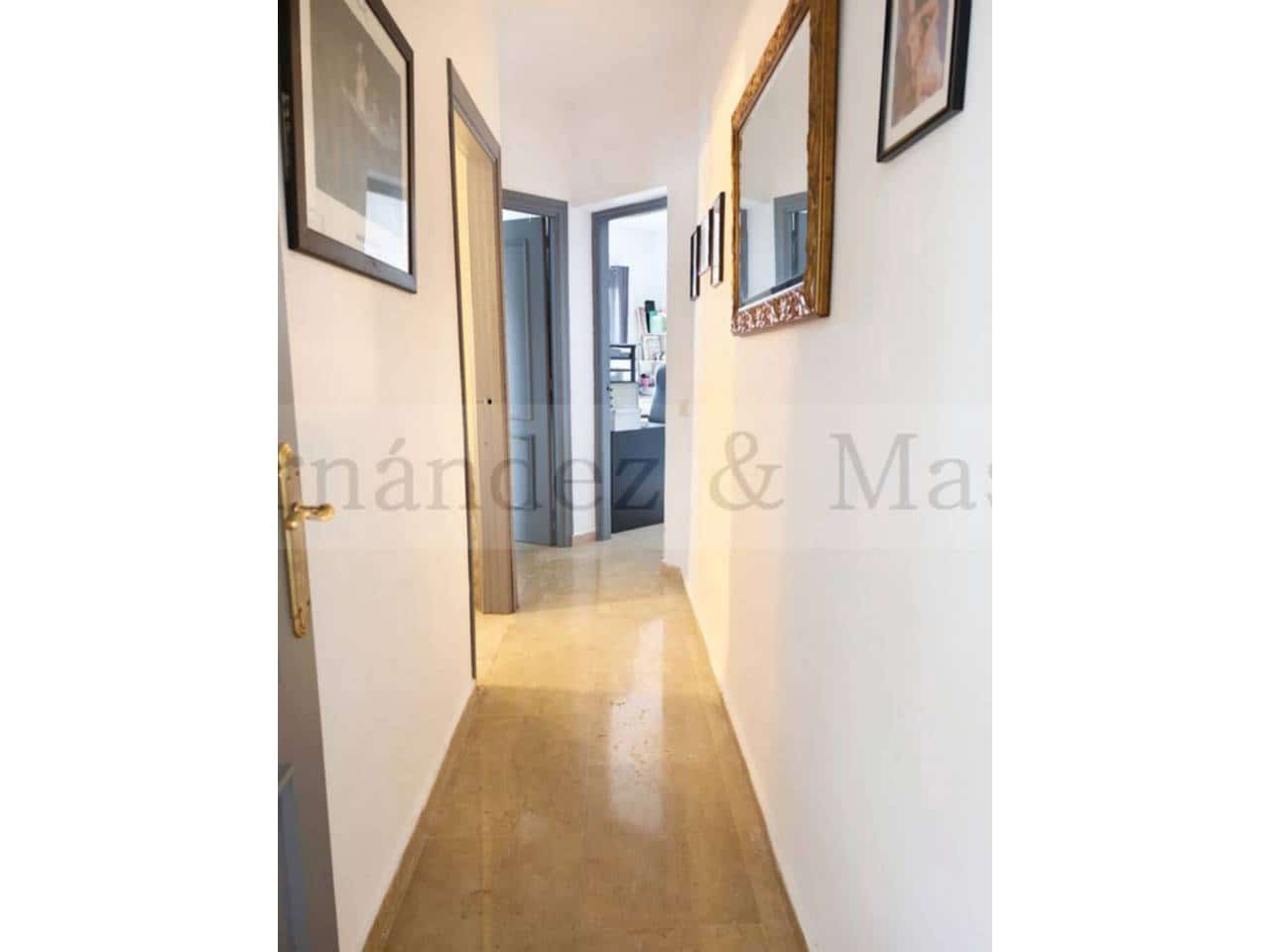 3 sypialnia Willa na sprzedaż w Benalmadena z basenem garażem - 680 000 € (Ref: 9651053)