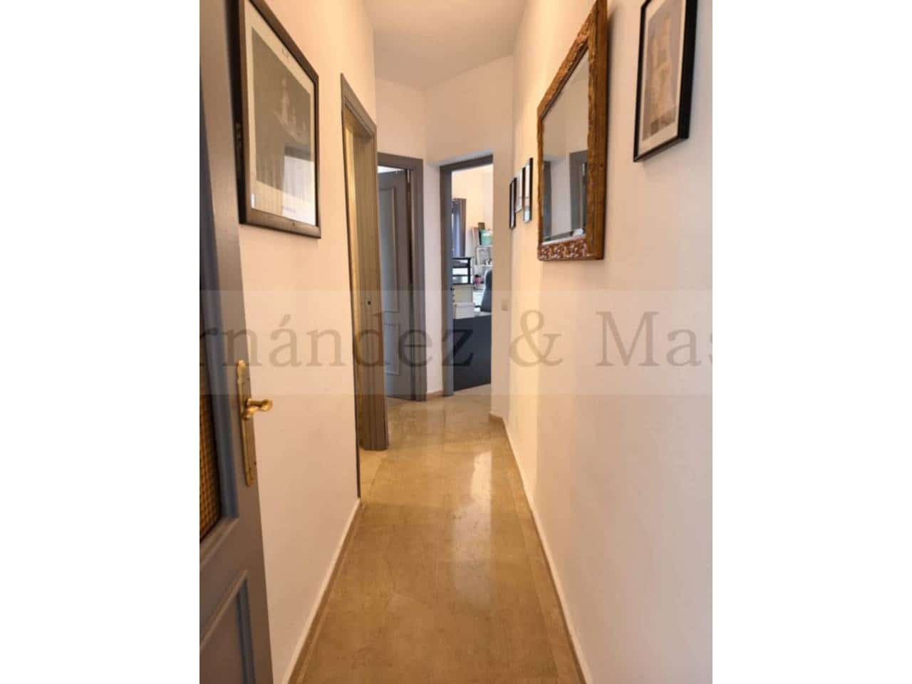 3 sypialnia Willa na sprzedaż w Benalmadena z basenem garażem - 680 000 € (Ref: 9651053)