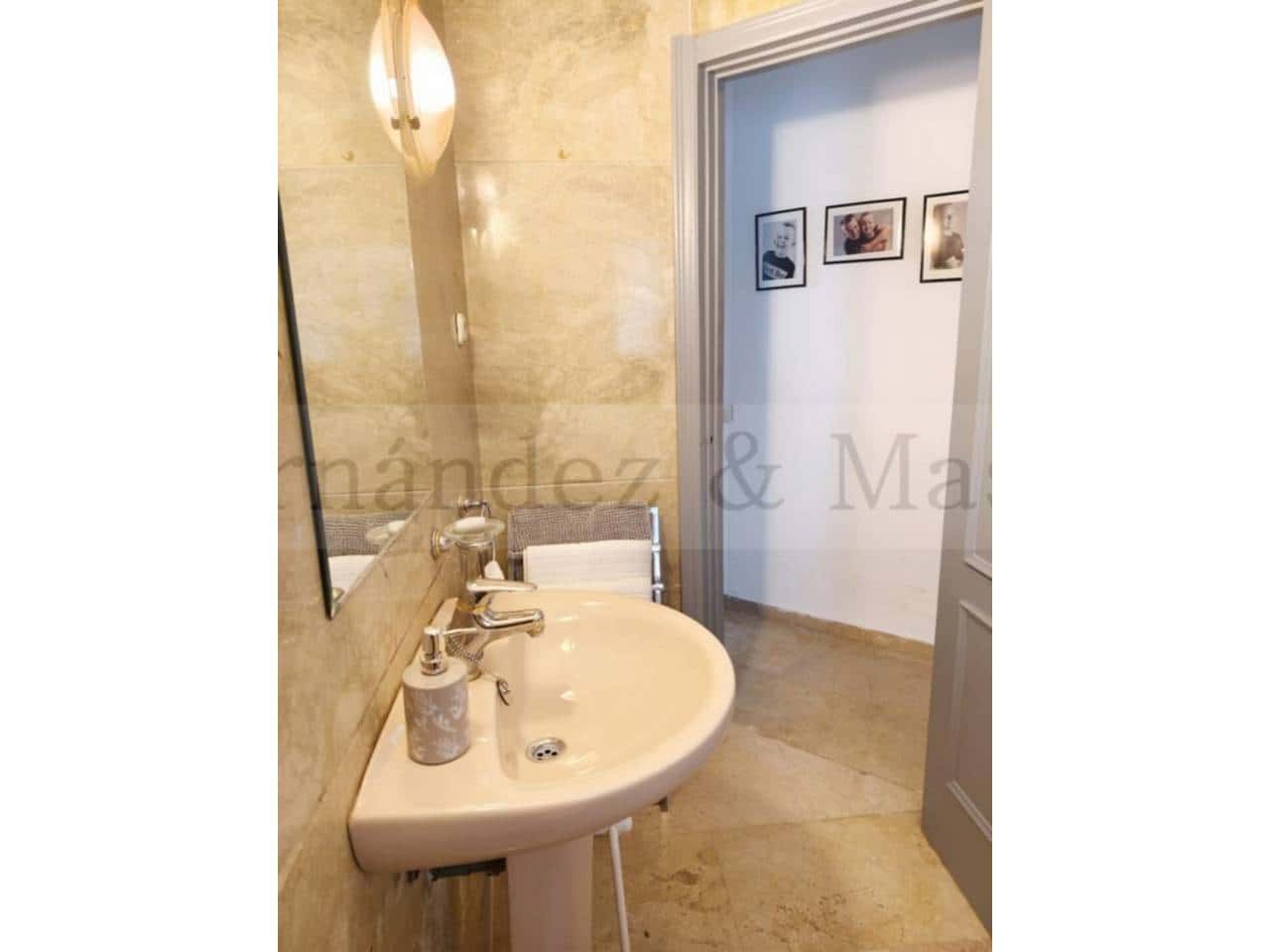 3 sypialnia Willa na sprzedaż w Benalmadena z basenem garażem - 680 000 € (Ref: 9651053)