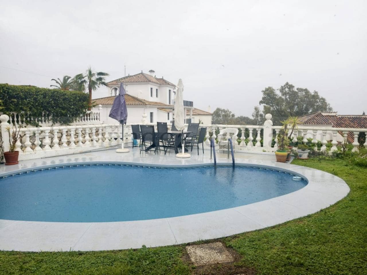 3 sypialnia Willa na sprzedaż w Benalmadena z basenem garażem - 680 000 € (Ref: 9651053)