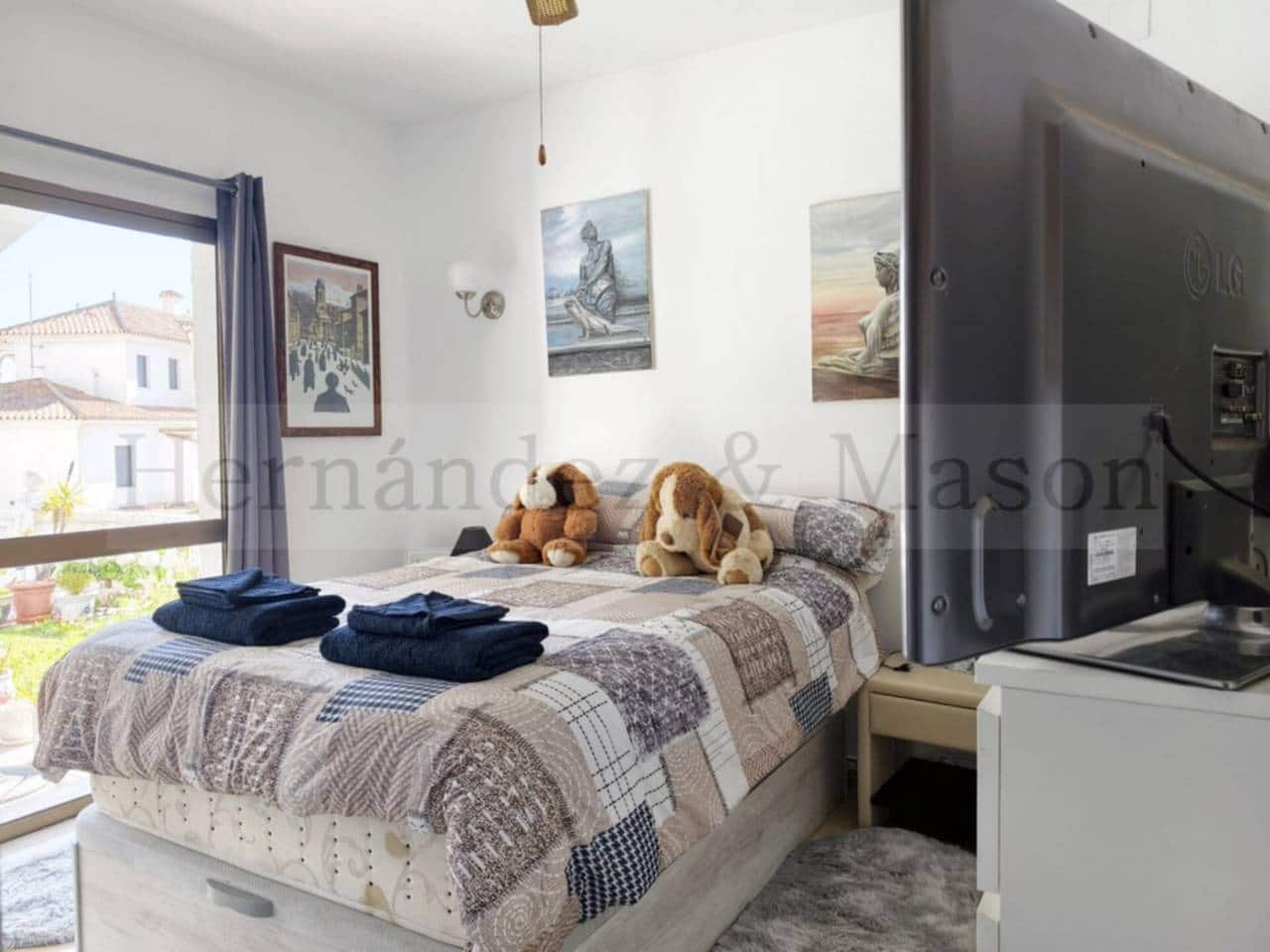 3 sypialnia Willa na sprzedaż w Benalmadena z basenem garażem - 680 000 € (Ref: 9651053)