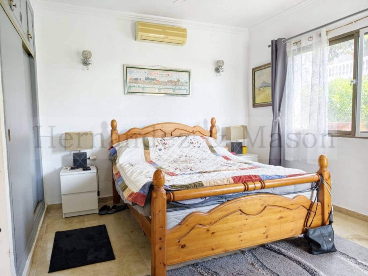 3 sypialnia Willa na sprzedaż w Benalmadena z basenem garażem - 680 000 € (Ref: 9651053)