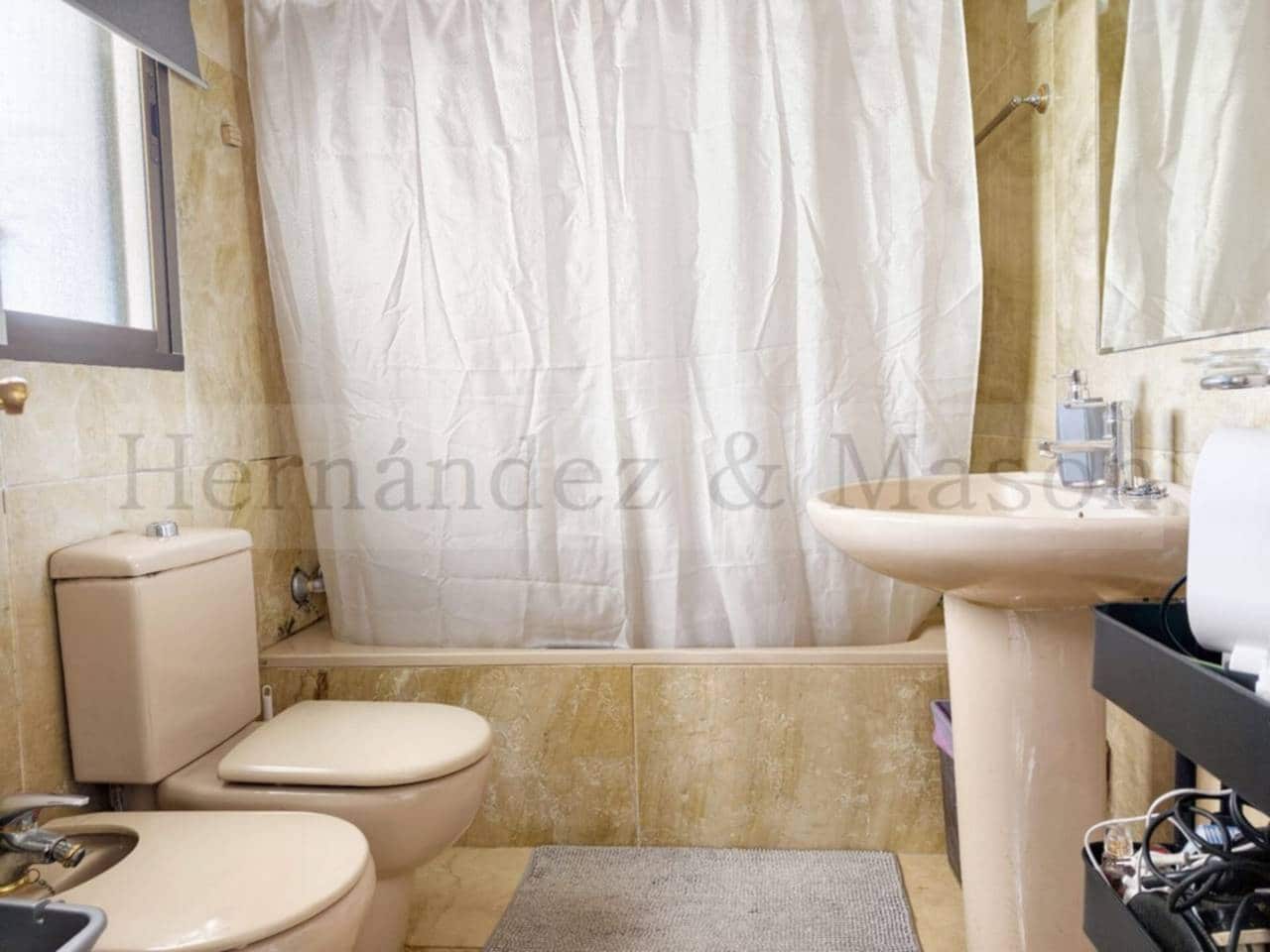 3 sypialnia Willa na sprzedaż w Benalmadena z basenem garażem - 680 000 € (Ref: 9651053)