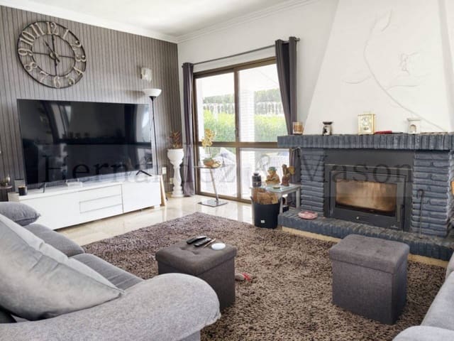 3 makuuhuone Huvila myytävänä paikassa Benalmádena mukana uima-altaan 
autotalli - 680 000 € (Ref: 9651053)