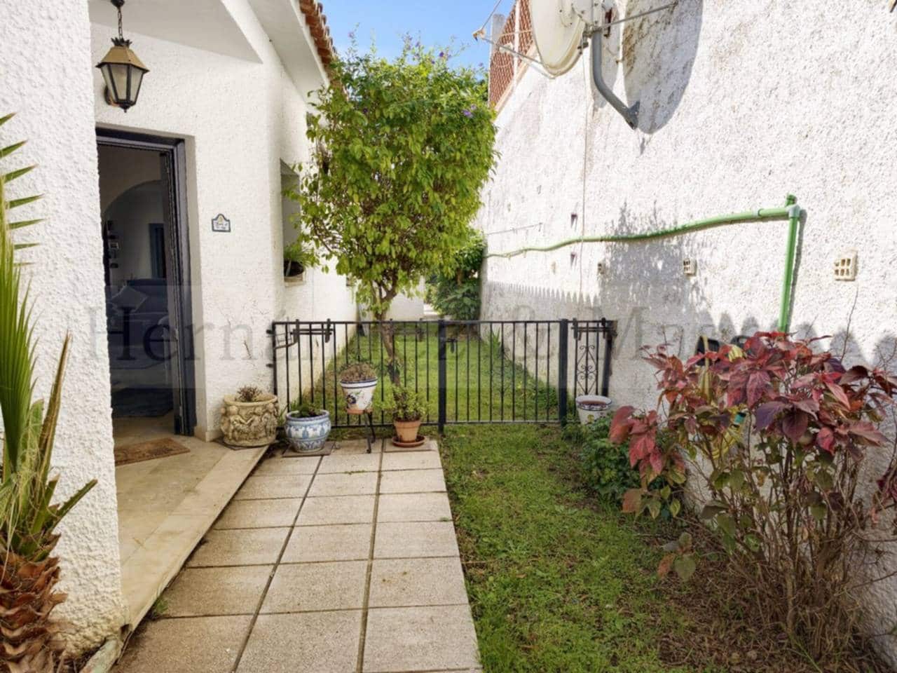 3 sypialnia Willa na sprzedaż w Benalmadena z basenem garażem - 680 000 € (Ref: 9651053)