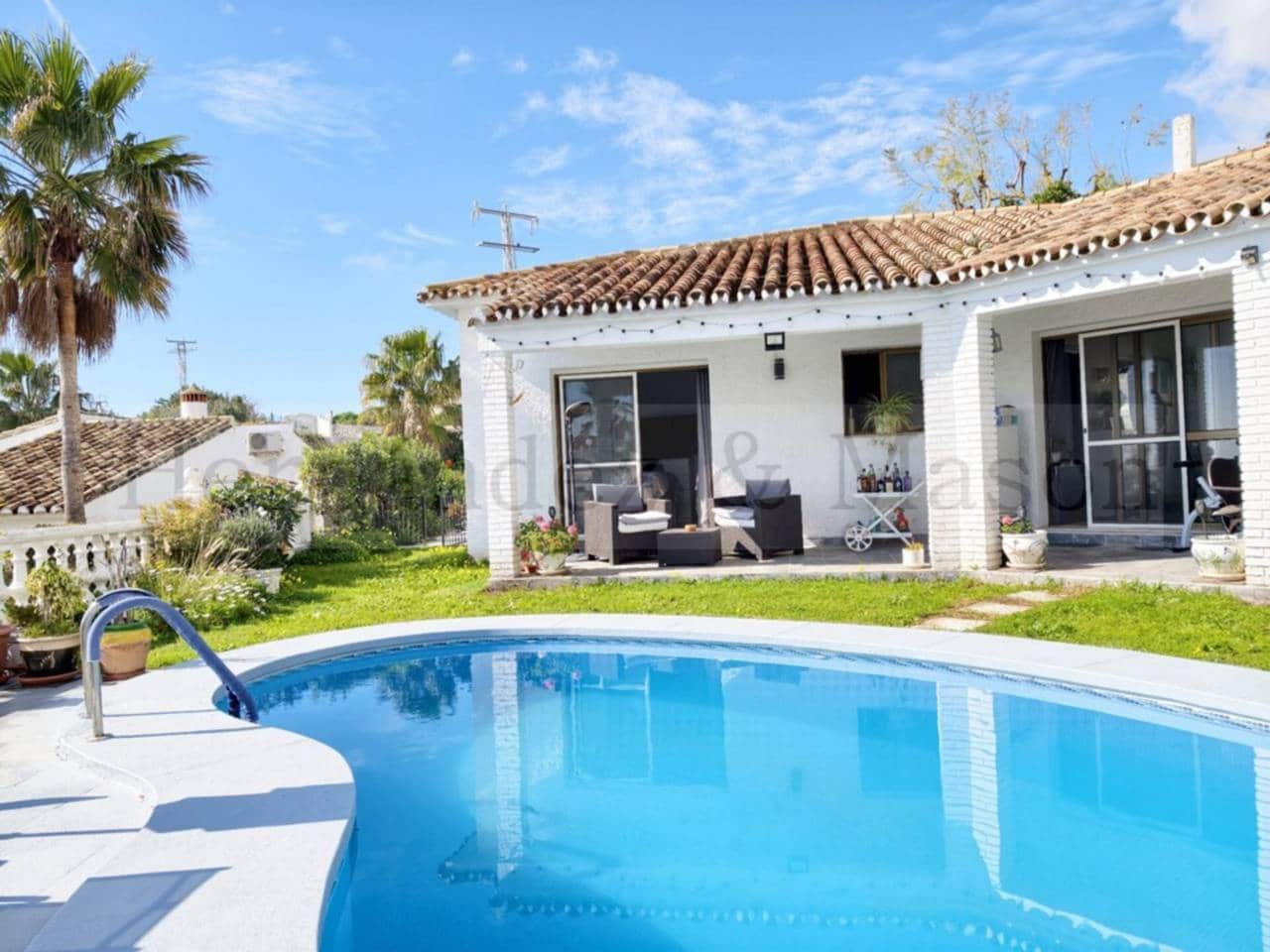 3 sypialnia Willa na sprzedaż w Benalmadena z basenem garażem - 680 000 € (Ref: 9651053)