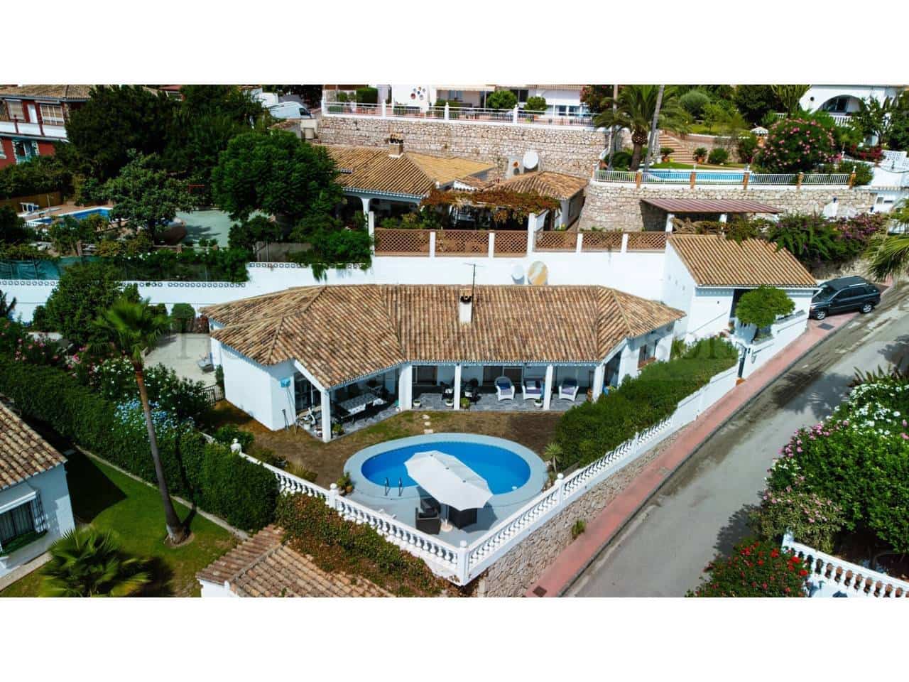 3 soverom Villa til salgs i Benalmadena med svømmebasseng garasje - € 649 000 (Ref: 9651053)