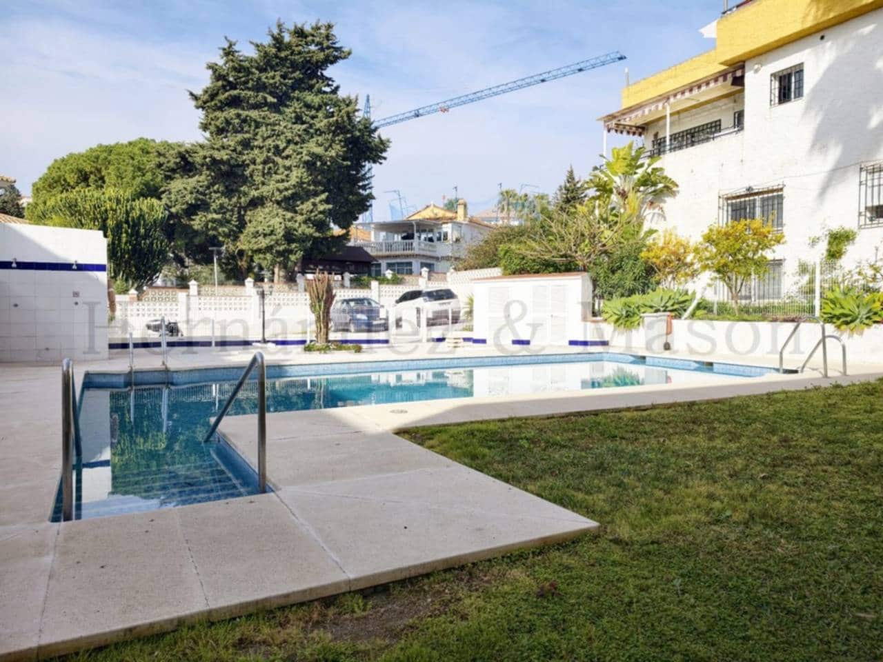 2 Zimmer Wohnung zu verkaufen in Torremolinos mit Pool Garage - 230.000 € (Ref: 9651054)