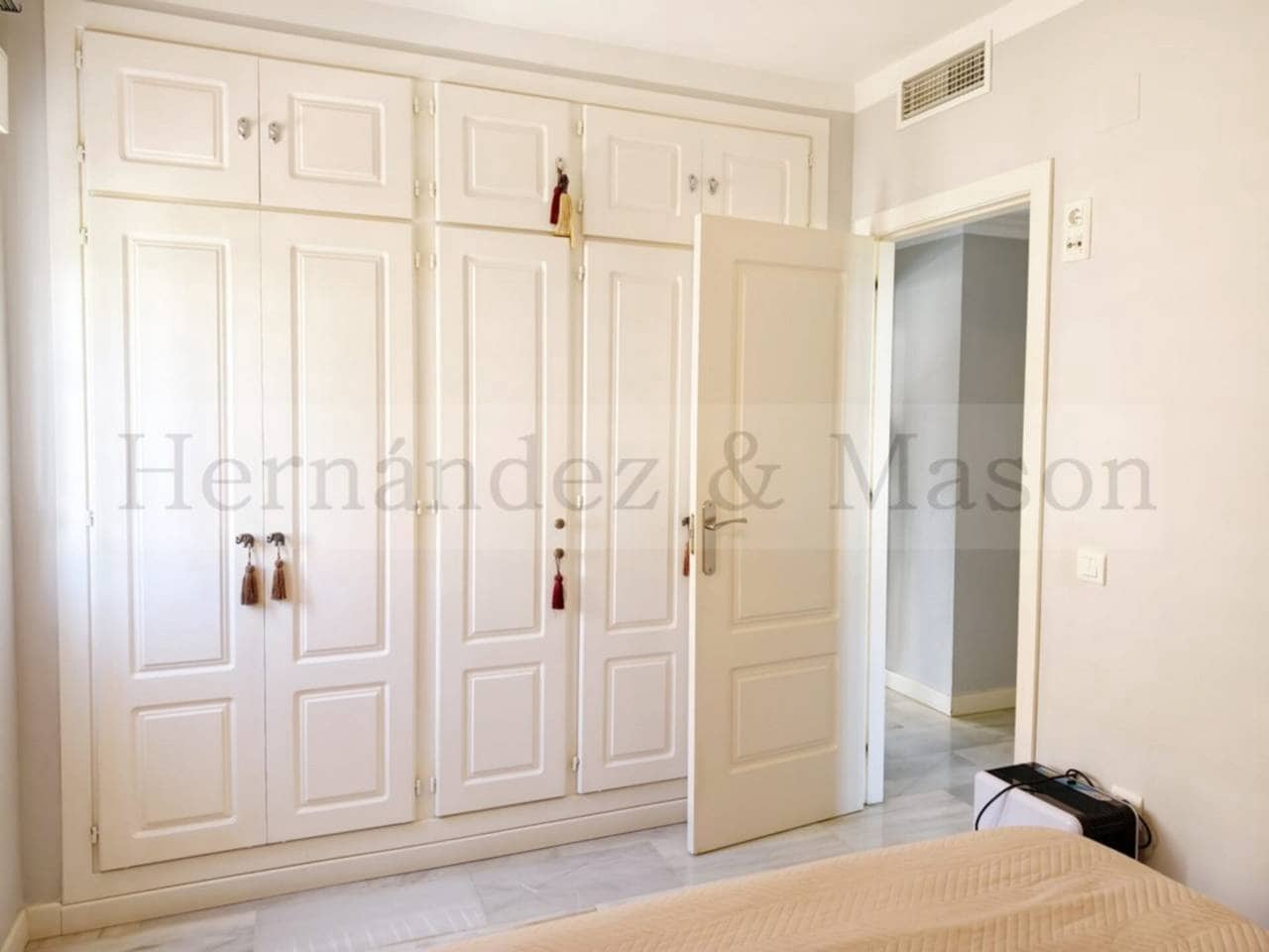 3 bedroom Flat for sale in Torremolinos with pool garage - € 460,000 (Ref: 9720999)