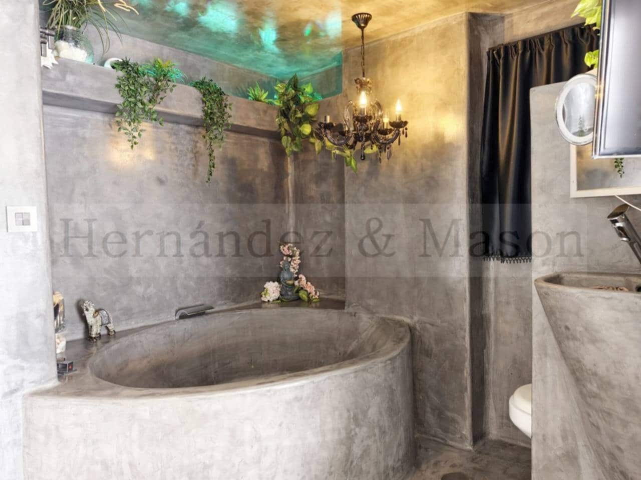 3 bedroom Flat for sale in Torremolinos with pool garage - € 460,000 (Ref: 9720999)