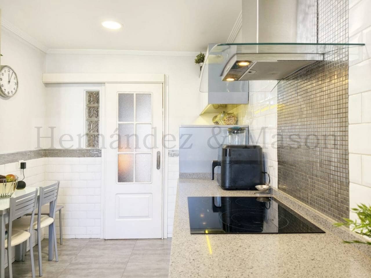 3 bedroom Flat for sale in Torremolinos with pool garage - € 460,000 (Ref: 9720999)