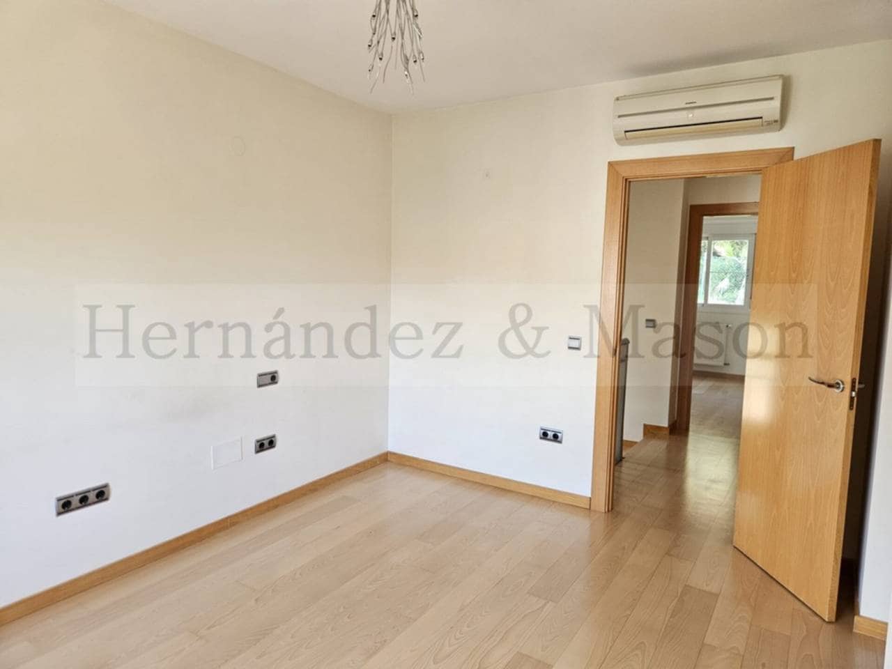 3 bedroom Terraced Villa for sale in Fuengirola with pool garage - € 750,000 (Ref: 9731570)