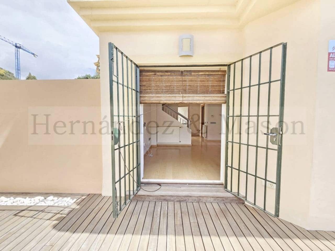 3 bedroom Terraced Villa for sale in Fuengirola with pool garage - € 750,000 (Ref: 9731570)