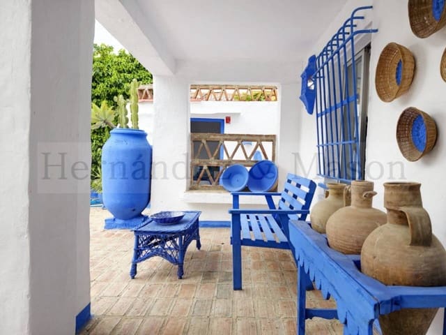 4 soveværelse Villa til salg i Benalmádena med swimmingpool garage - € 1.375.000 (Ref: 9755190)