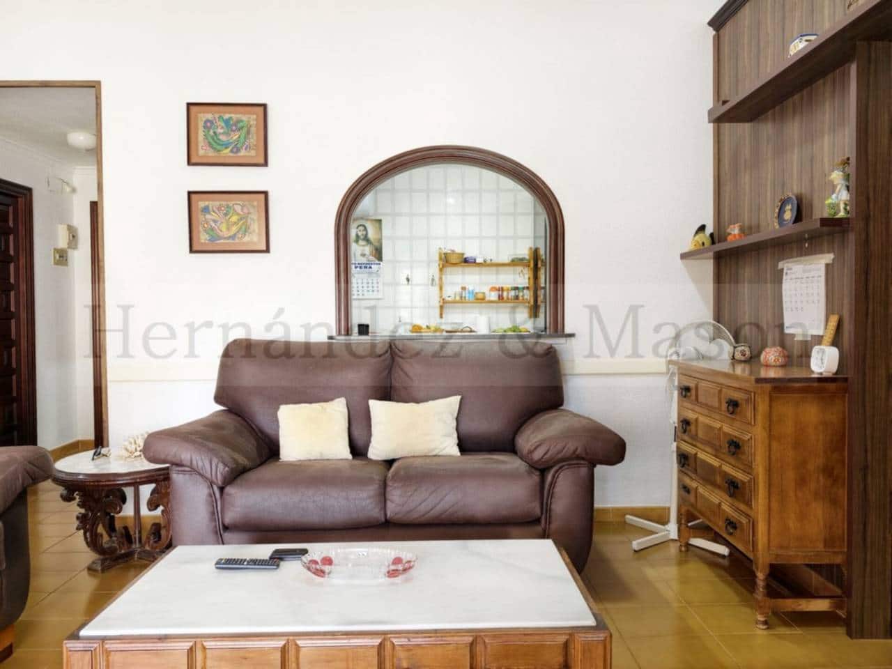 2 bedroom Flat for sale in Benalmadena with pool garage - € 275,000 (Ref: 9772601)