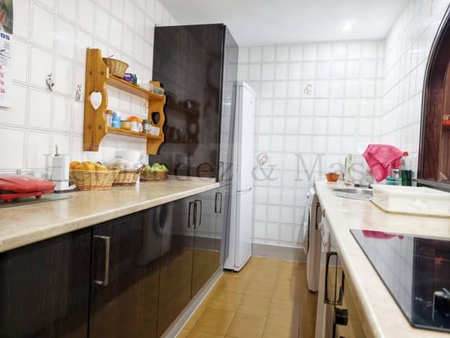 Piso de 2 habitaciones en Benalmádena en venta con piscina garaje - 275.000 € (Ref: 9772601)